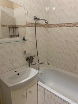 Prenájom 2-izbový byt Hodruša Hámre - 5