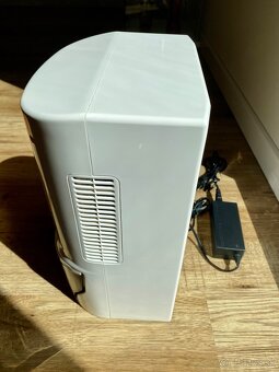 Predám odvlhčovačku WDH-898MD – 60W TOP stav - 5