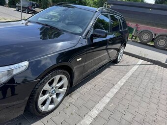 Na predaj BMW e61 530XD 196,5KW (265 koní). 315000km. - 5
