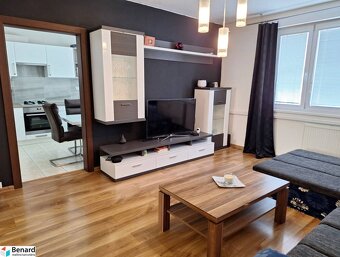 3 IZBOVÝ REKONŠTRUOVANÝ BYT, LODŽIA, KOŠICE, SÍDLISKO KVP - 5