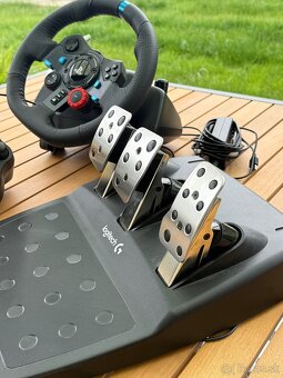 Predám Logitech G920 + Driving Force Shifter - 5