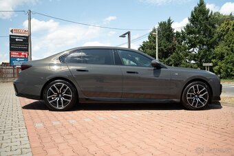 BMW Rad 7 740d M xDrive A/T, 220 kW - 5
