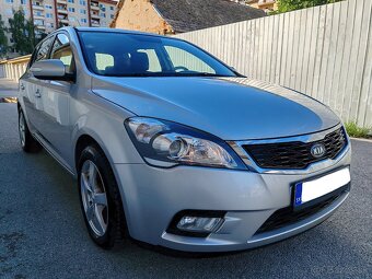 Kia Ceed 1.4 16V Facelift Benzín - 5