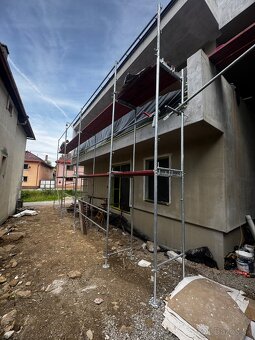 Prenajom lešenia - 5
