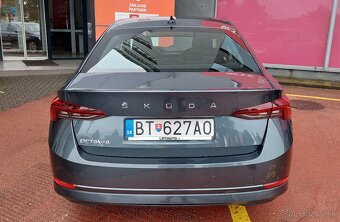 Škoda Octavia IV 2.0 TDI 110kW DSG Style - 5