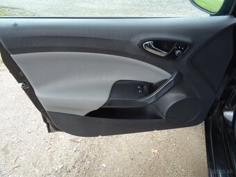 Seat Ibiza 1,2 TSI 66kW aut. klima, temp. zimní sada kol - 5