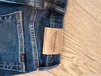 ABERCROMBIE &FITCH riflové kraťase chlapec veľ 140 9-10 roko - 5
