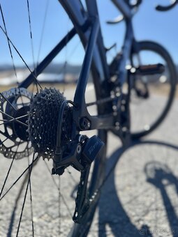 Bicykel Karbón a - 5