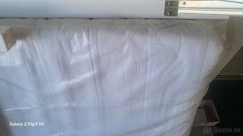 Drevená detská postel s roštom a matracom - 5