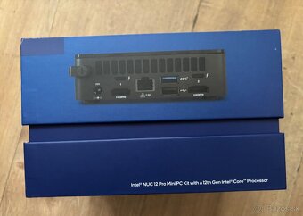 Intel NUC 12 Pro (NUC12WSKi5) - 5