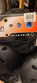 Prilba na skateboard S - 5