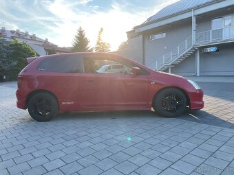 Honda Civic 7g 1.6 81kW - 5