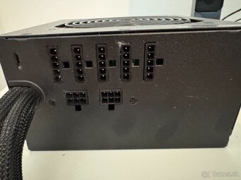 Zdroj Corsair HX 620W - 5