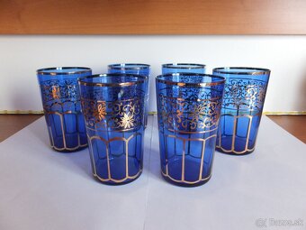 Krásné modré sklenice, bohatě zlacené. obsah 220 ml. - 5