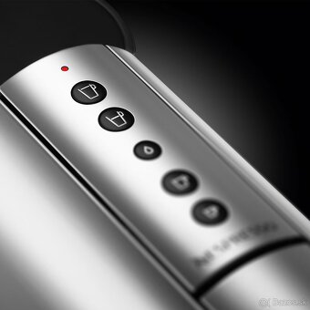 NA predaj nový zabaleny kavovar s napeňovačom mlieka - 5