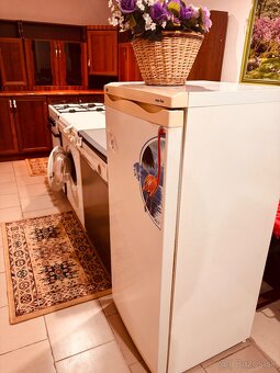 Calex ….. chladnička s mrazničkou - 5