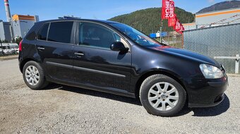 Volkswagen Golf 1.6 FSI Comfortline - 5