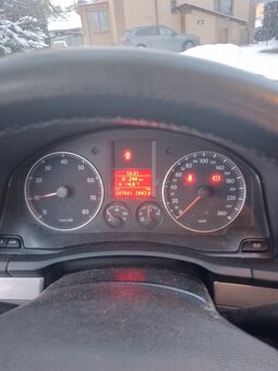 Predam vw golf 1.6 - 5