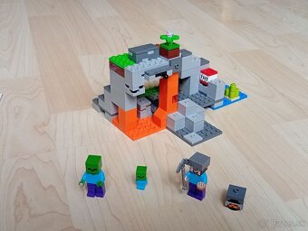 21141 LEGO MINECRAFT - Jaskyňa so zombie - 5