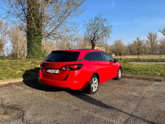 Opel Astra Sport Tourer ST 1.6 CDTI - 5