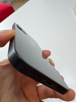 iPhone 12 - 5