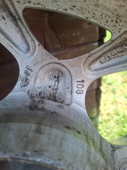 Predám hliníkové disky r15 4x108 s pneumatikami - 5
