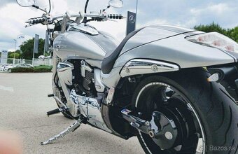 Suzuki Intruder 1800 M1800R - 5