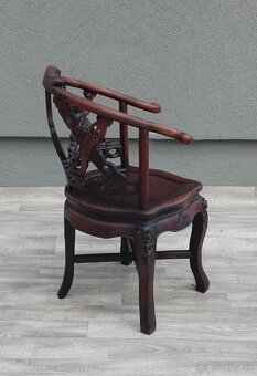 Kreslo orientálne 90 . roky 19 . storočia . - 5