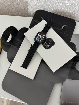Apple Watch Ultra 2 (2024) 49mm Čierny titán - 5