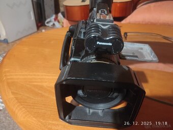 Panasonic AG- DVX100 - 5