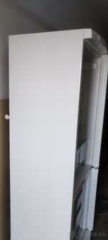 Predám chladničku s mrazničkou dolu - 5