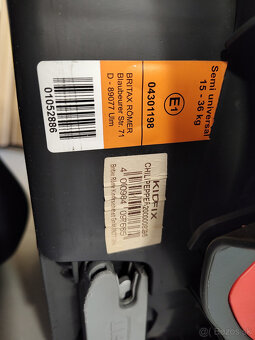 Britax Römer Kidfix 15-36kg s ISOFixom - 5