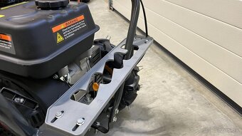 Kolesový benzínový minidumper LUMAG MD 300R - 5