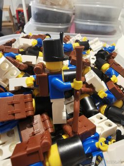 LEGO hradové figúrky a zvieratá - 5
