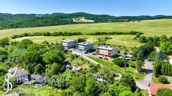 Priestranný 3-izbový byt o veľkosti 92m2 s garážou, Prenčov - 5