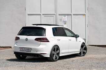 Volkswagen Golf R 2.0 TSI 4MOTION DSG - 5