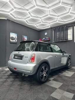Mini Cooper 1.6 85kW facelift - 5
