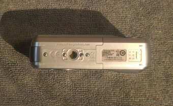 Predám dig. fotoaparát SAMSUNG D760 - 5