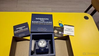 OMEGA x Swatch – MoonSwatch „Earthphase Moonshine Gold“ - 5