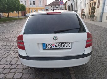 Predám Škoda Octavia Combi ll 1.9 TDI Elegance DSG - 5