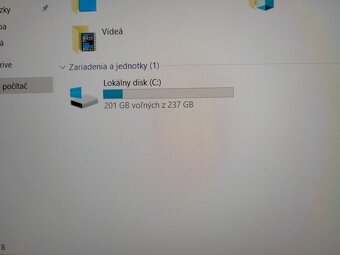 predám ntb Dell latitude e5550 /Intel core i5 / 8gb ram /ssd - 5