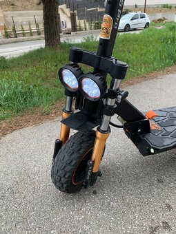 Elektrická kolobežka KuKirin M5 PRO - 5