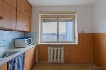 Znížená cena - 3 Ibový byt v lukratívnej lokalite - 5