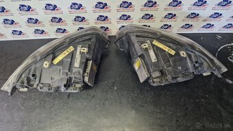 Svetlomety BMW E90 predf bixenony - 5