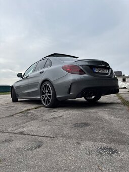 Mercedes AMG C43 - 5