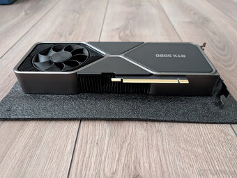 Nvidia GeForce RTX 3080 Founders Edition - 5
