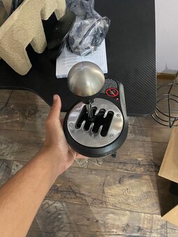 Thrustmaster tx - 5