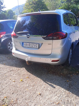 Opel zafira tourer - 5