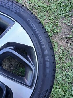 Zimné pneumatiky 245/45 R19 - 5