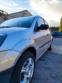 Ford Fiesta - 5